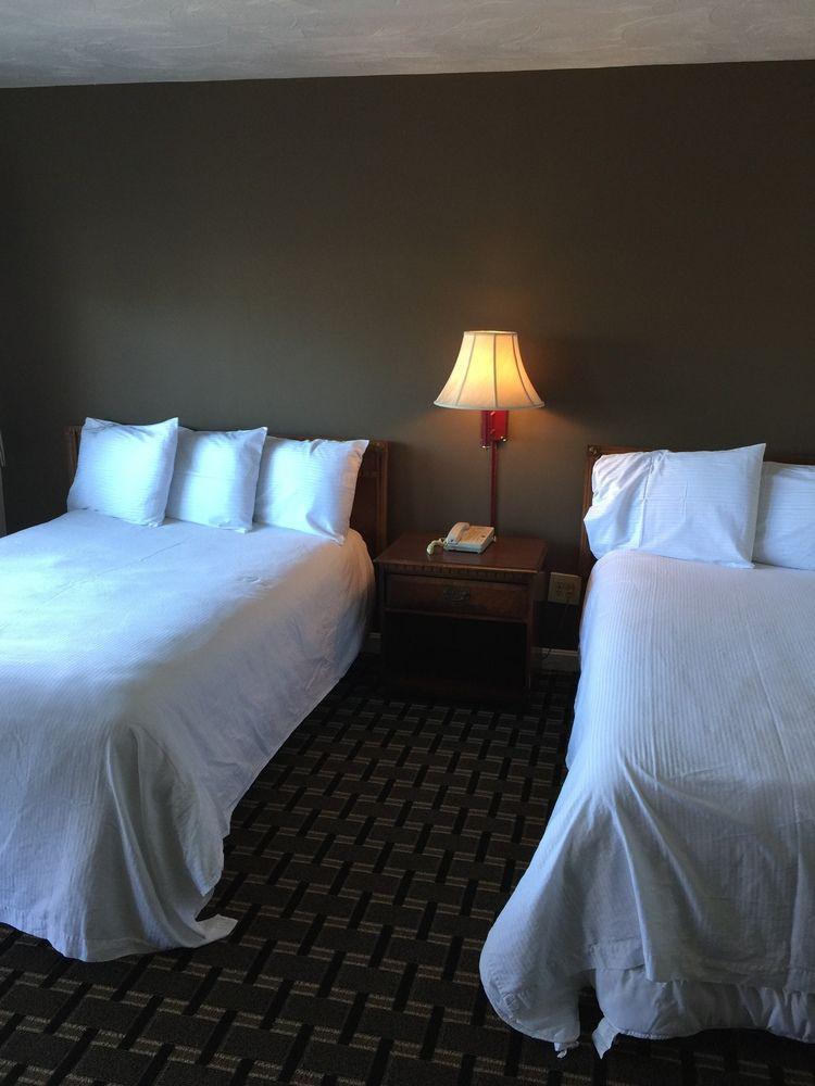 Nashoba Valley Inn & Suites Ayer Exterior foto
